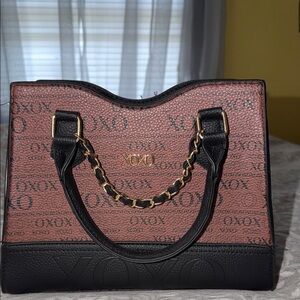 XOXO Black and Brown Satchel
Brand new without tag